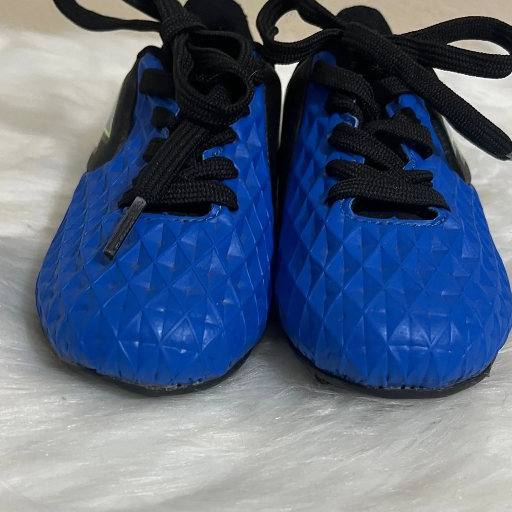 Blue Black Athletic Outdoor Sporty Soccer Cleats